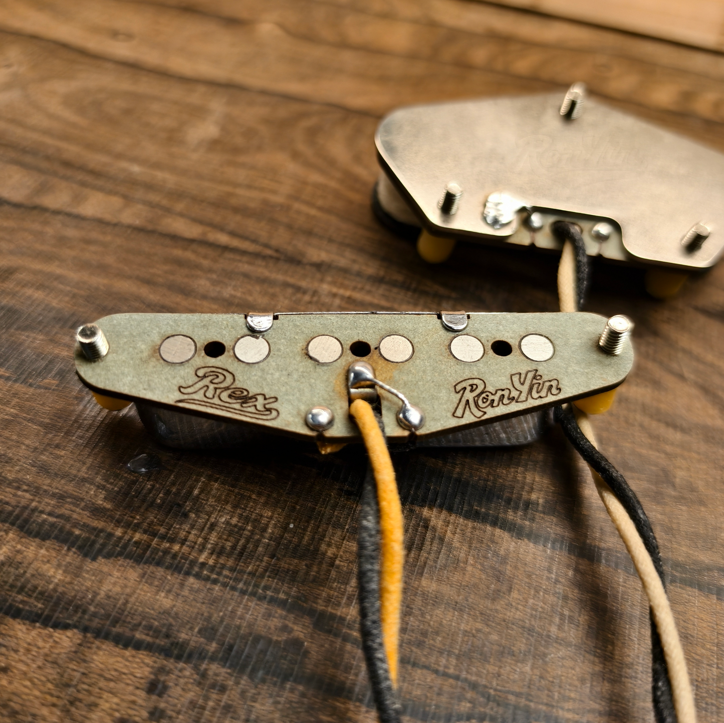 Rex Pickup for TELE