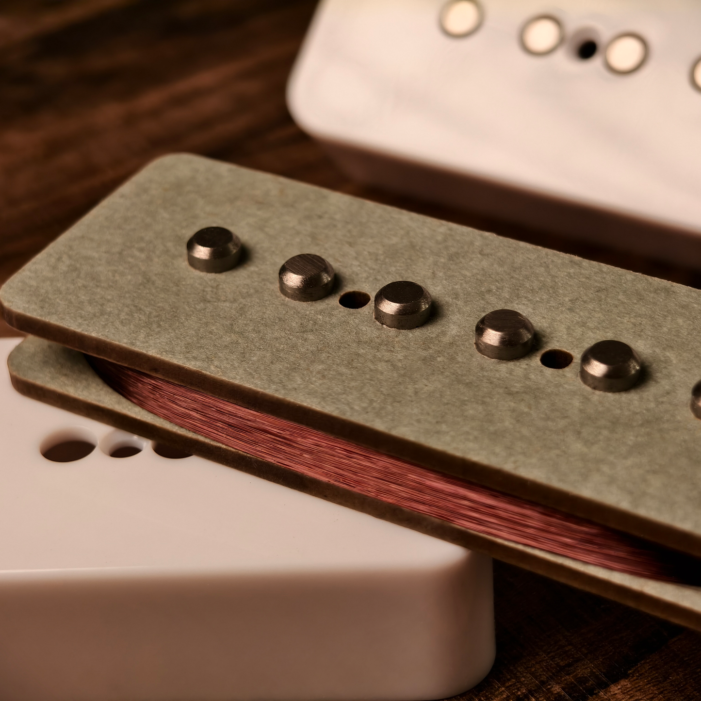 RonYin 90Master Hand-Wound P90-Sized Jazzmaster Pickup